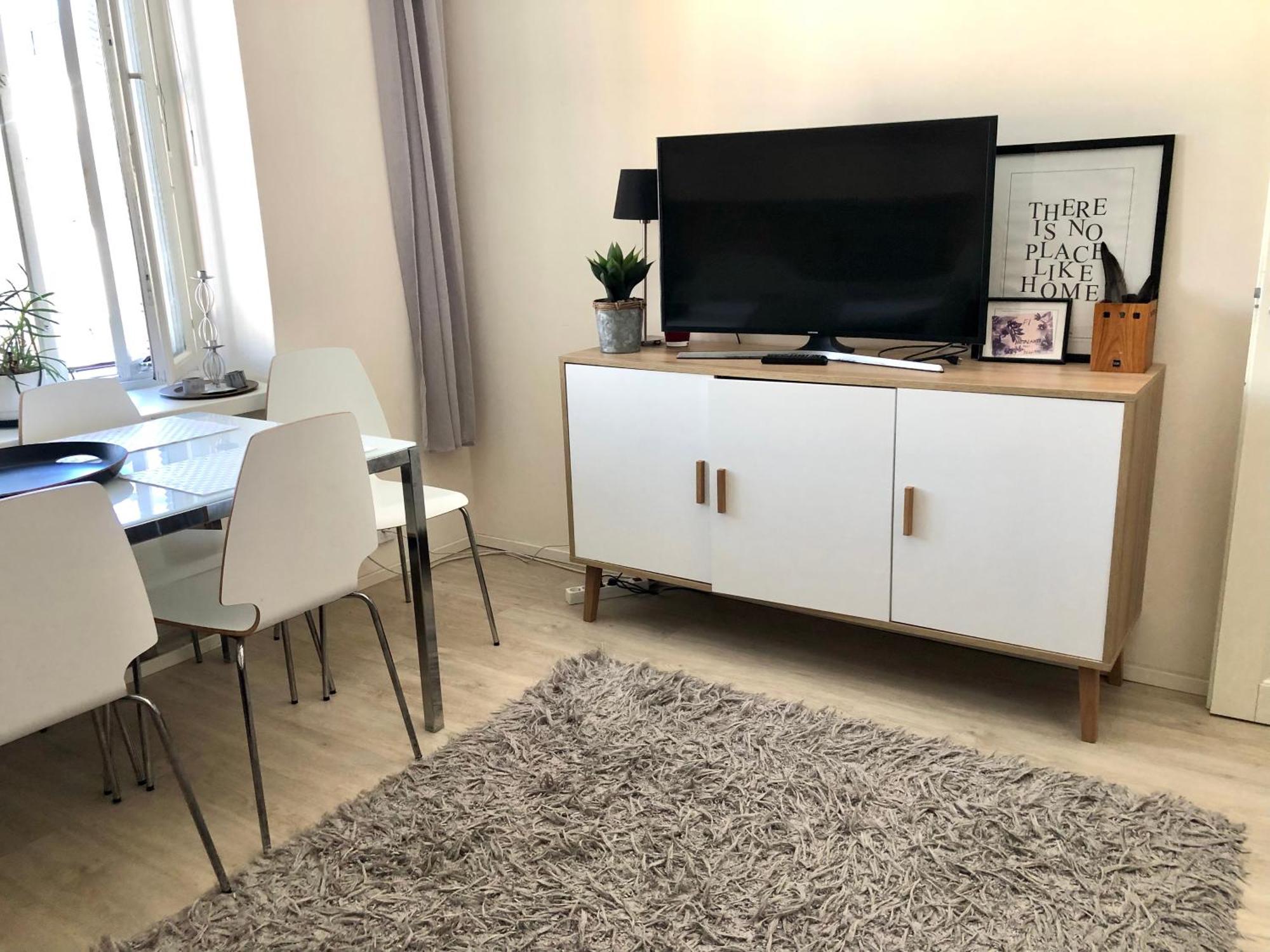 Scandinavian Desing Home 37 City Center In Kamppi เฮลซิงกิ ภายนอก รูปภาพ